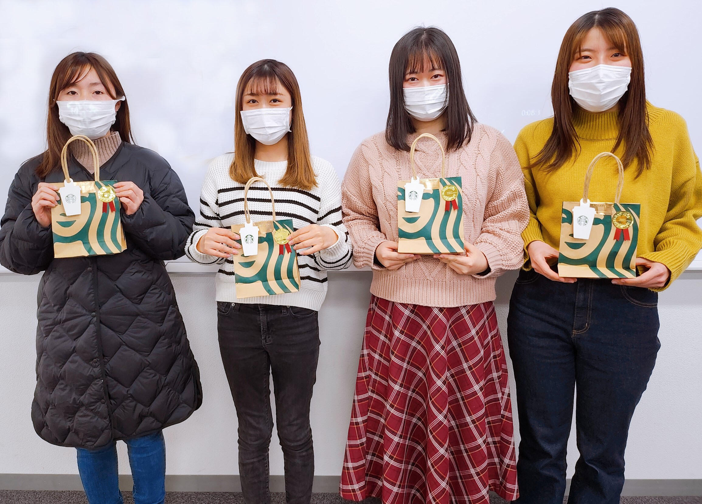 2022-12-24mask.jpg