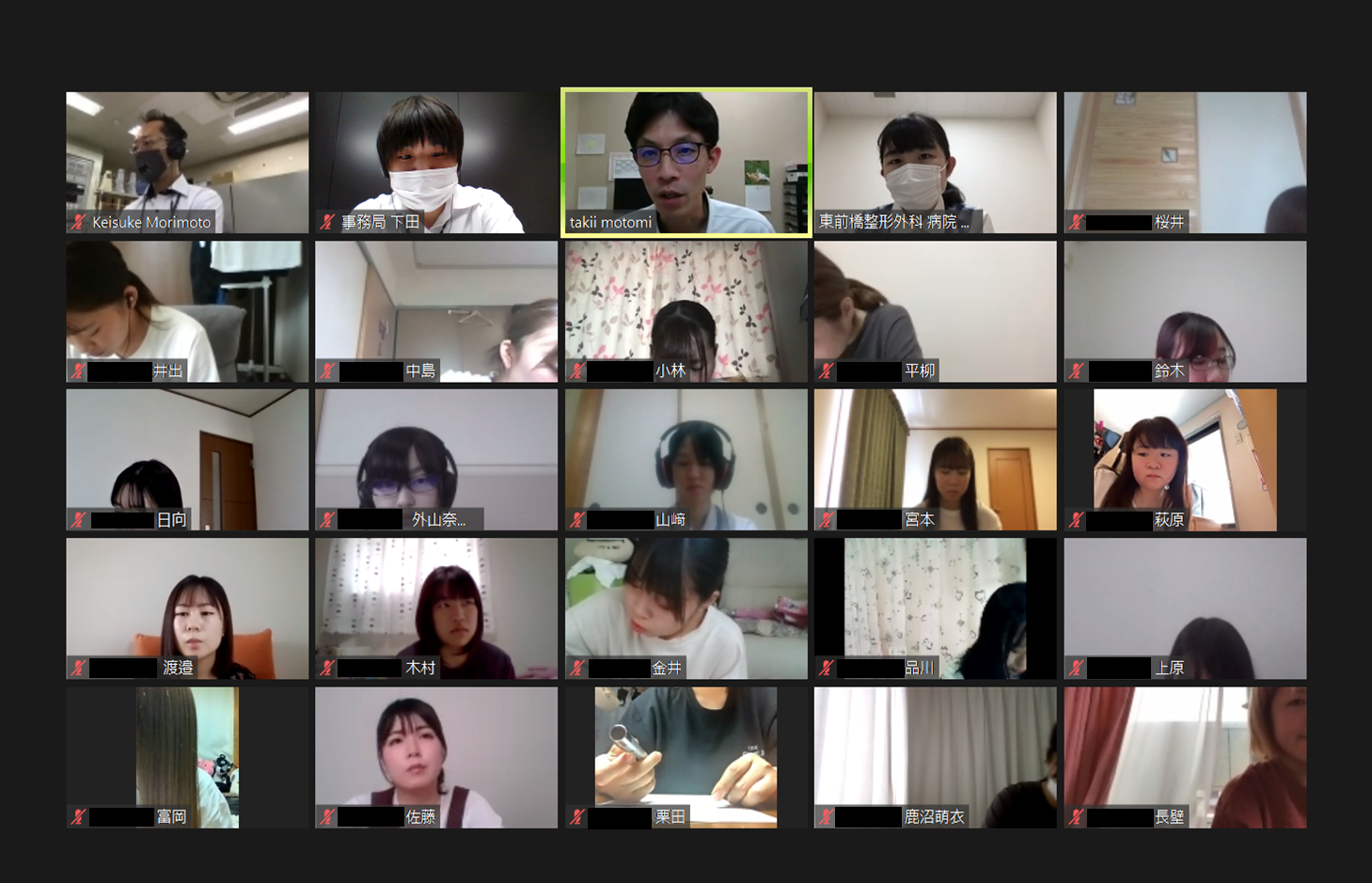 ステップインターン写真.png